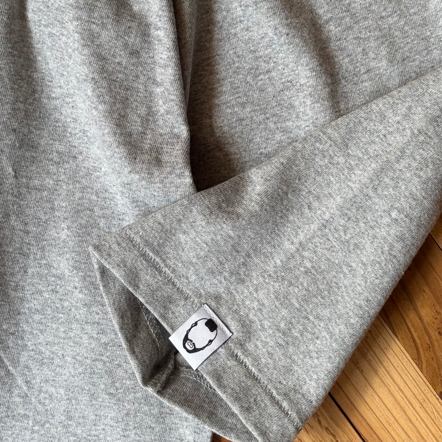 『GRAFIKS』 BB Tee