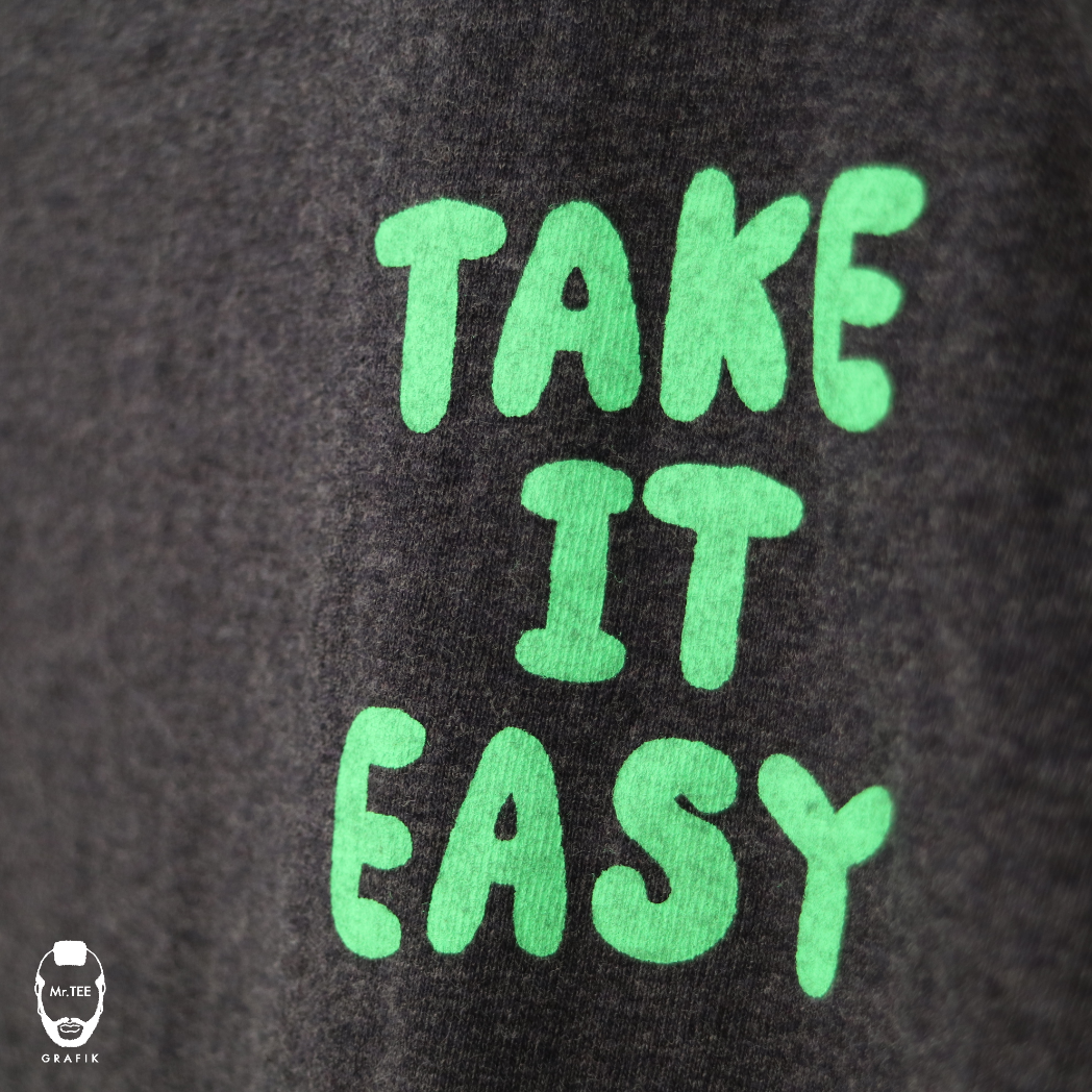 『TAKE IT EASY』Grafik Tee